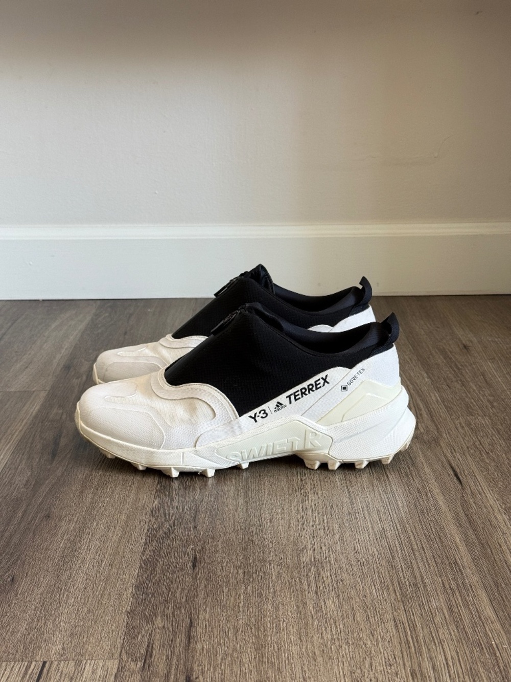 Adidas Y-3 Terrex Swift R3 Gore-Tex